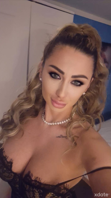 Mischelle escort Bischofszell